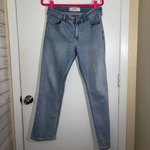 Hollister Low rise, Relaxed Jeans, Straight, Light Wash Denim W27 Regular